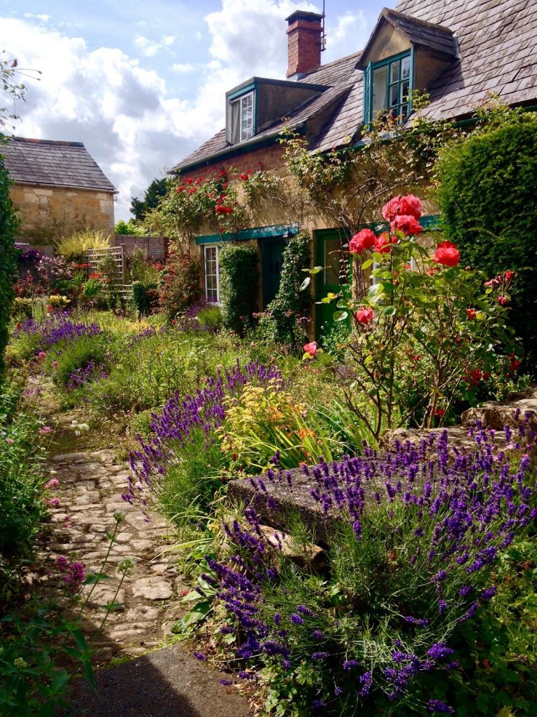 969a0-england2bcotswolds2bcottage2bflowers2btravel