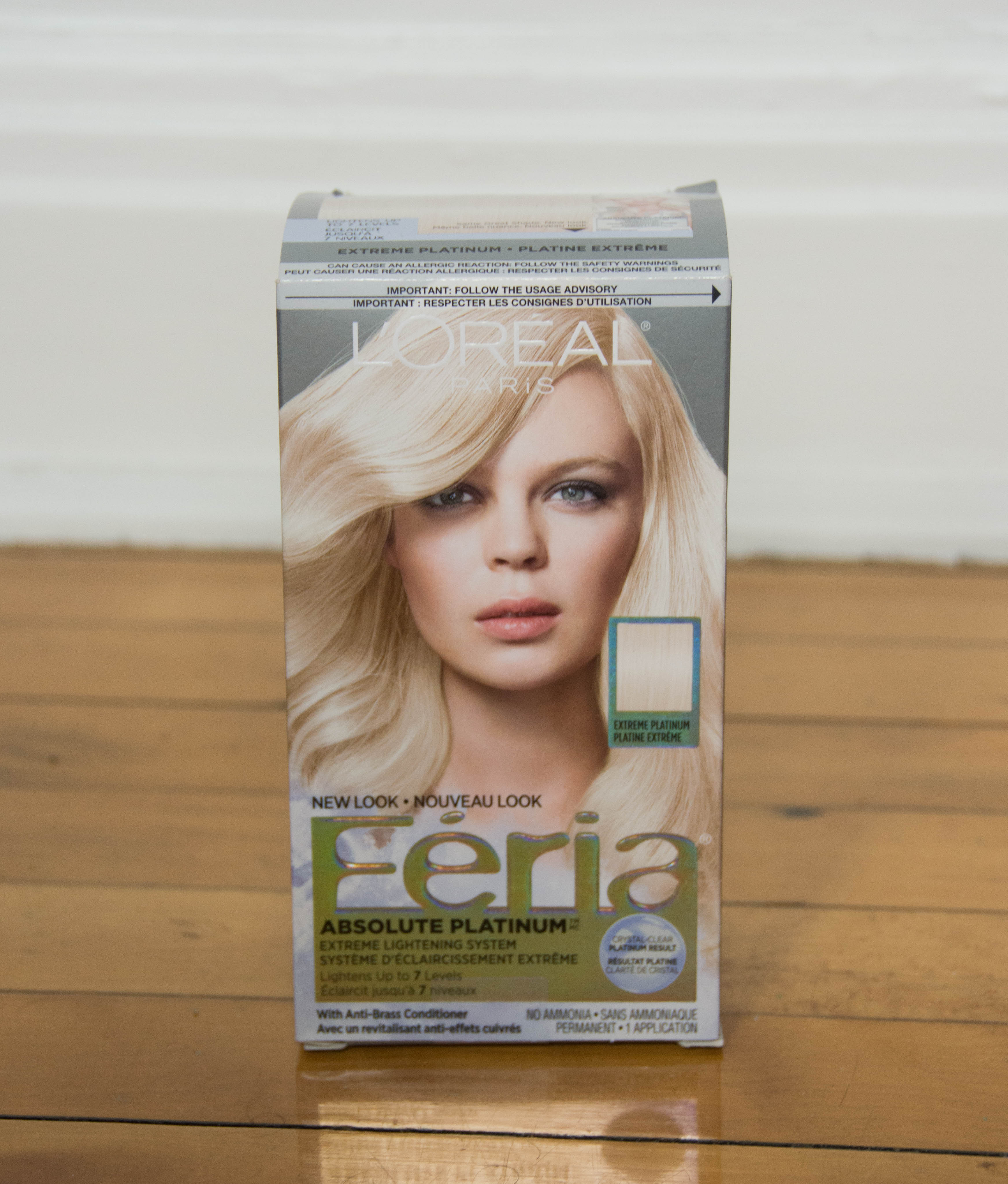 L'Oreal Feria Absolute Platinum Advanced Lightening System DIY bleach hair at home dye hair pink Montreal lifestyle beauty fashion blog blogger