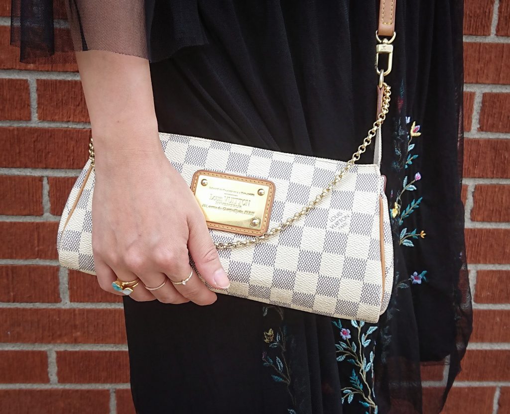 Louis Vuitton Eva clutch Montreal beauty fashion lifestyle blog