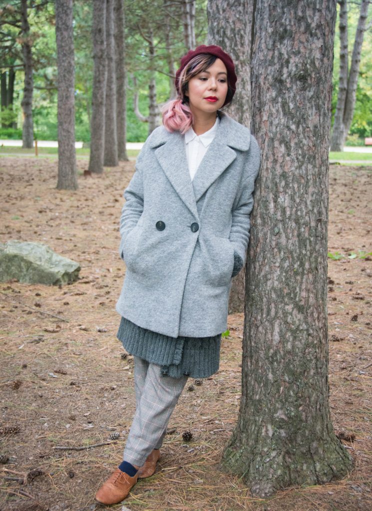 Mango oversized coat Simons Parkhurst burgundy beret Forever 21 tiered sleeve shirt blouse checked trousers pants oxford shoes Montreal fashion blog