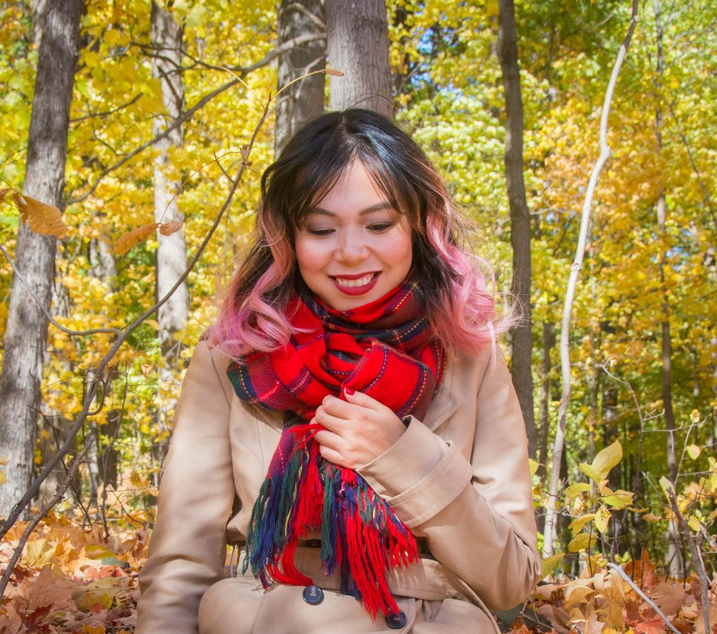 plaid tartan scarf trench coat fall Montreal fashion beauty lifestyle blog 3