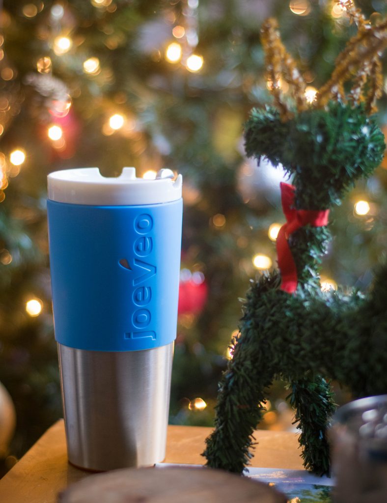 Joeveo travel mug last minute Christmas holiday gift guide Montreal lifestyle beauty fashion blog