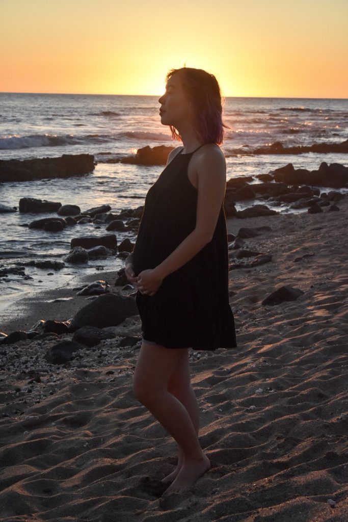 The Big Island Hawaii beach sunset baby bump babymoon Montreal fashion blog