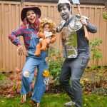 Wizard of Oz family Halloween costume tin man scarecrow lion Montreal fashion beauty lifestyle blog 2